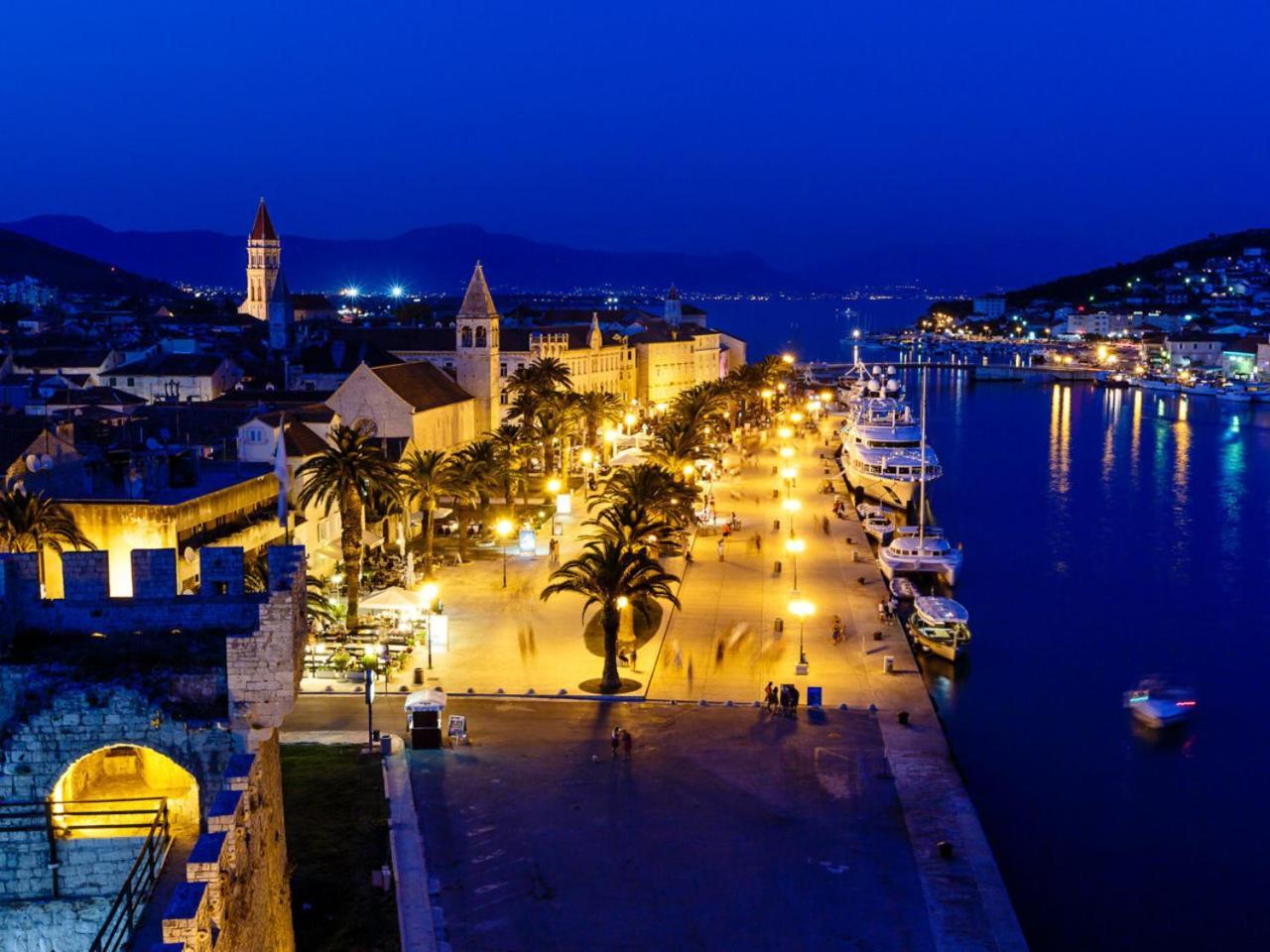 Studio Apartment Simi Trogir Exterior photo